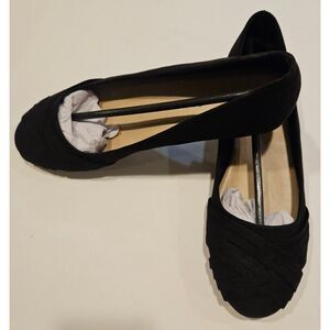 Ataiwee Women's Round Toe Suede Ballet Flats - Size 8M